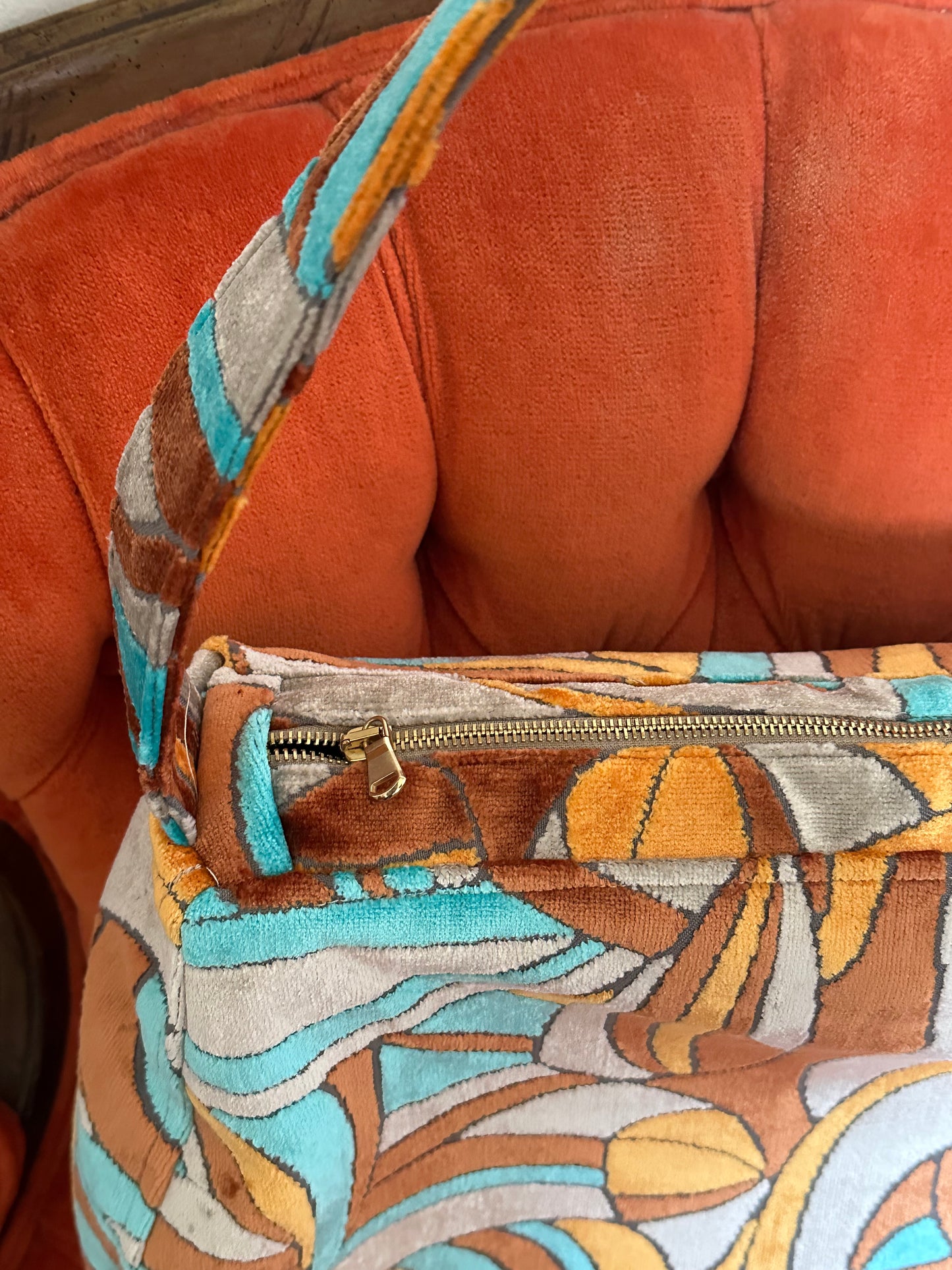 Leo Daybreaker Tote