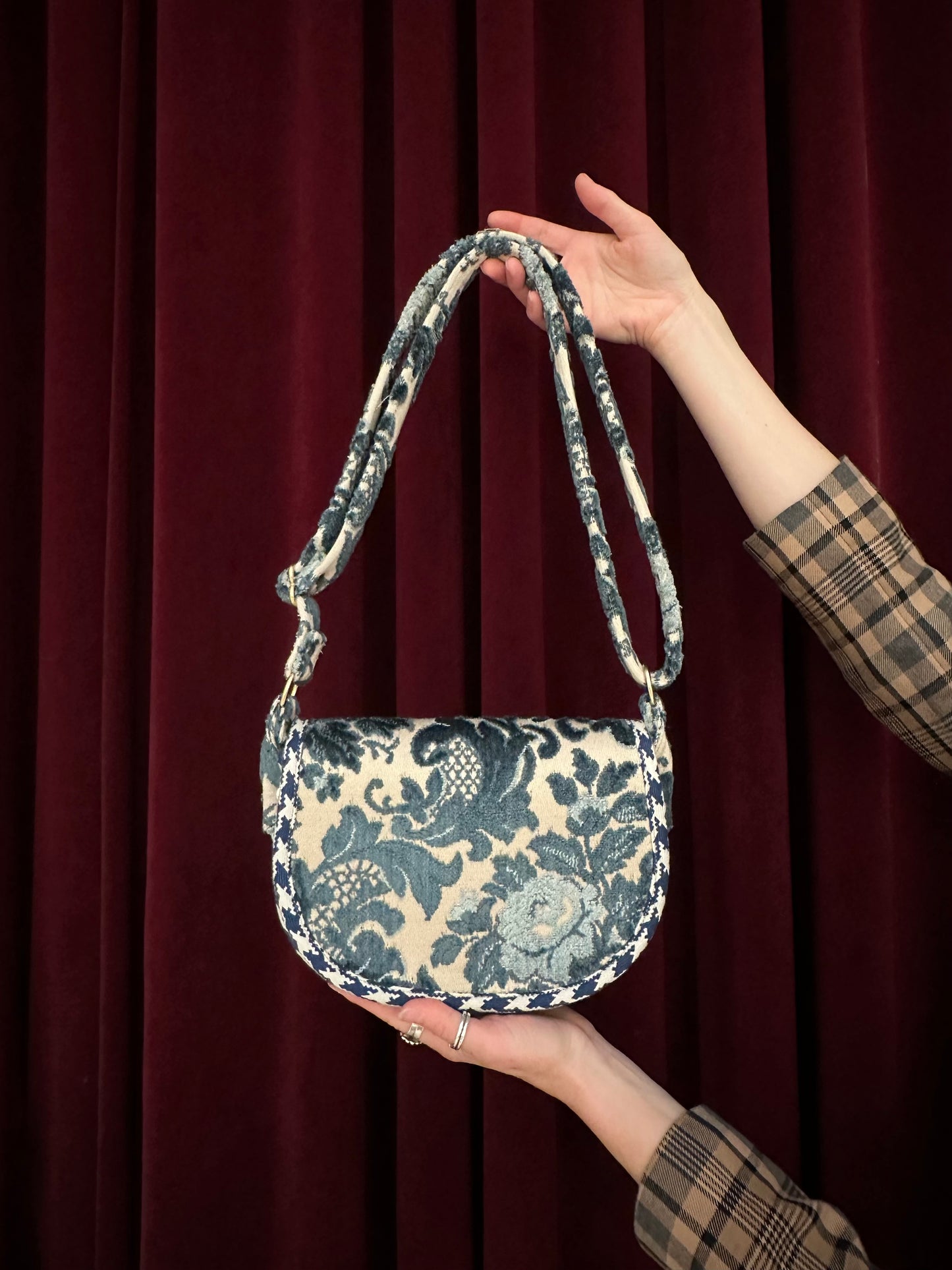 Blue Rose Pocket