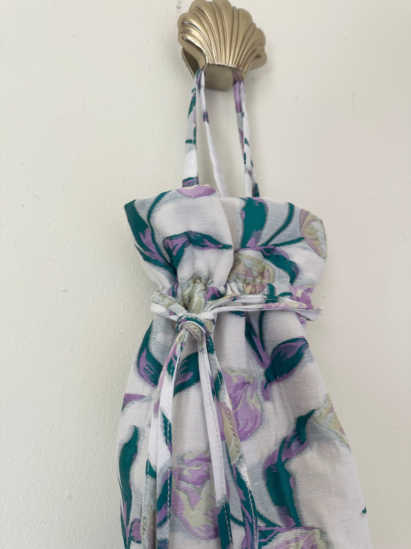 Tulip Blossom Wristlet