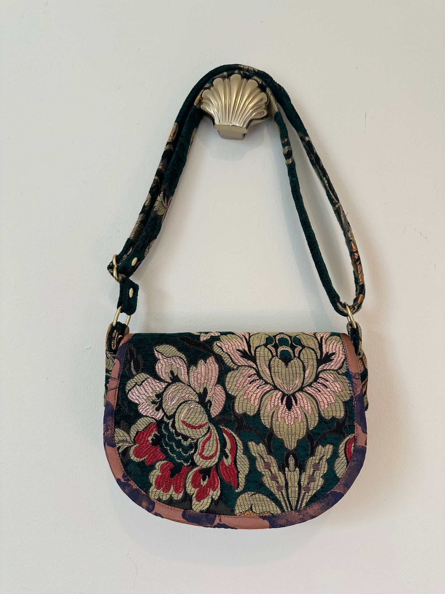Flora Pocket