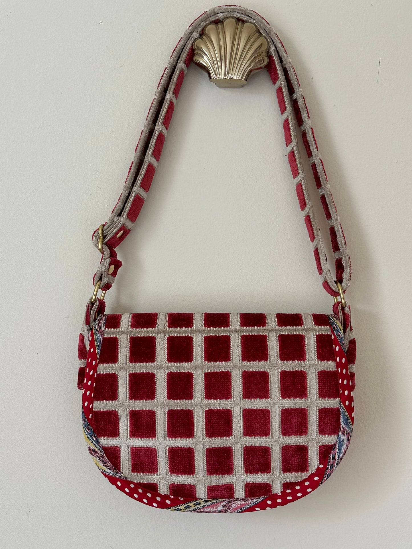 Red Alamo Pocket