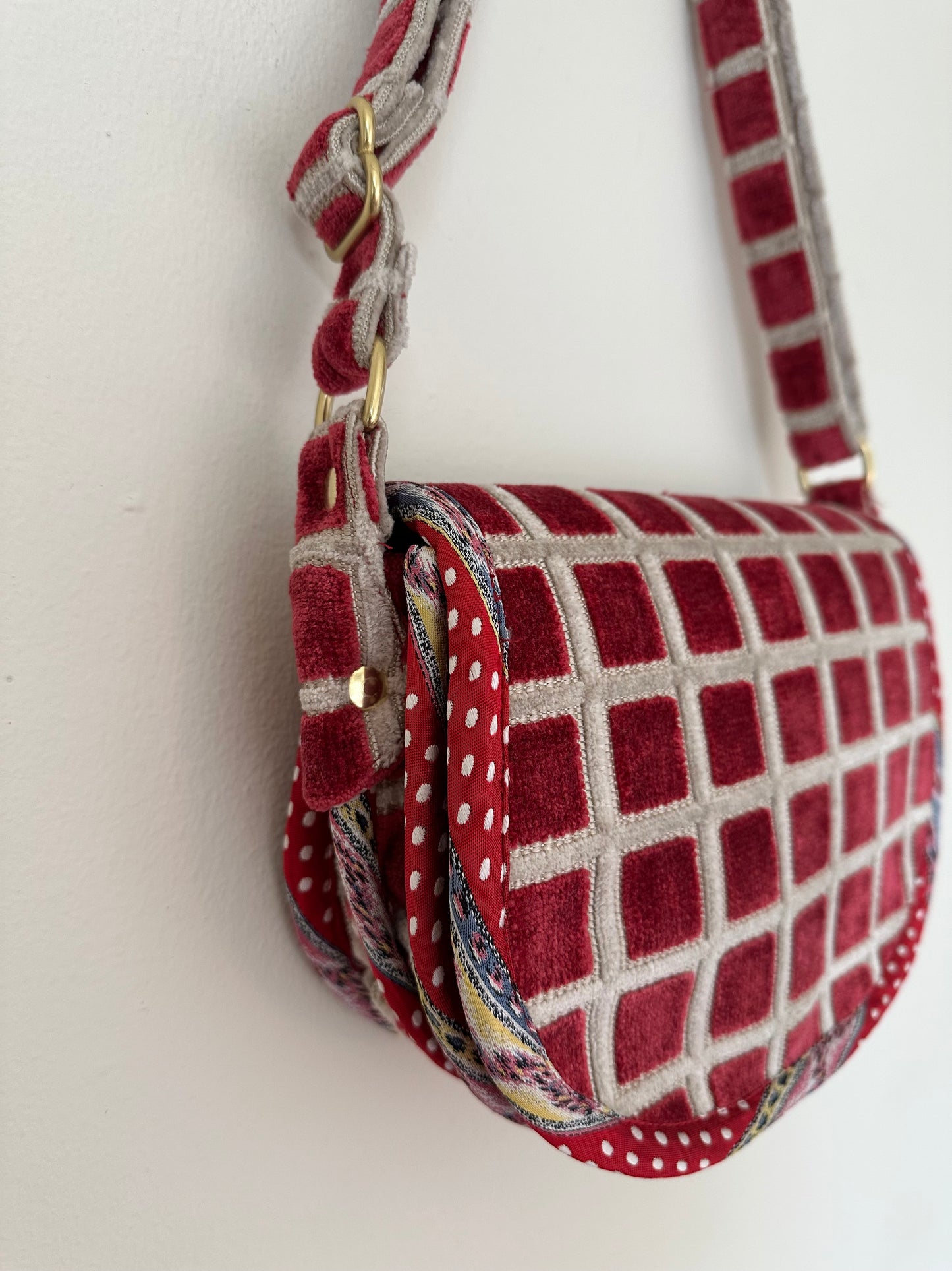 Red Alamo Pocket